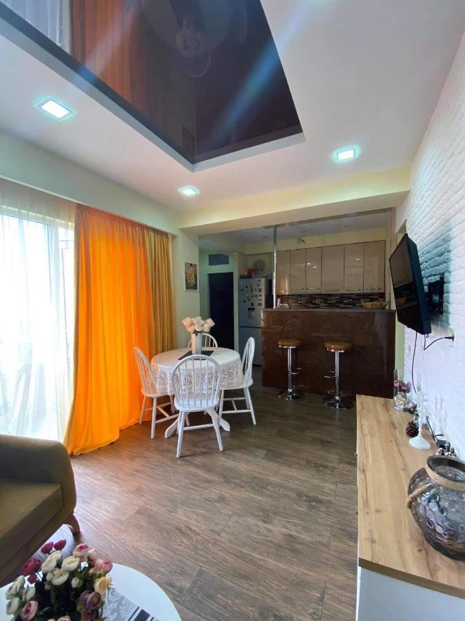 Ferienwohnung Apartament Victoria Tbilisi Exterior foto