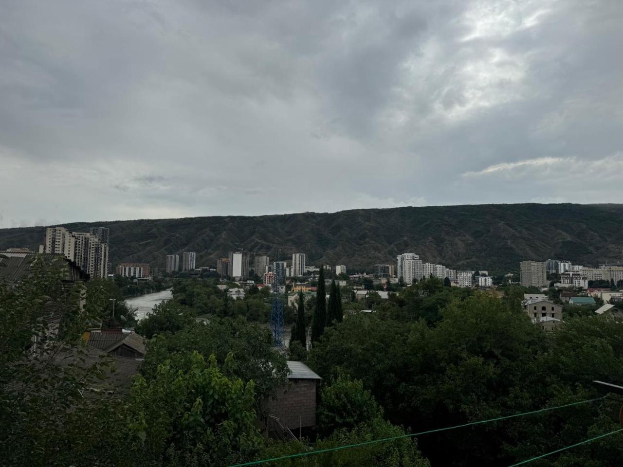 Ferienwohnung Apartament Victoria Tbilisi Exterior foto